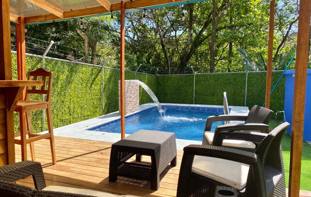 16f21de0-ed4c-4584-8d80-22aee4b15259