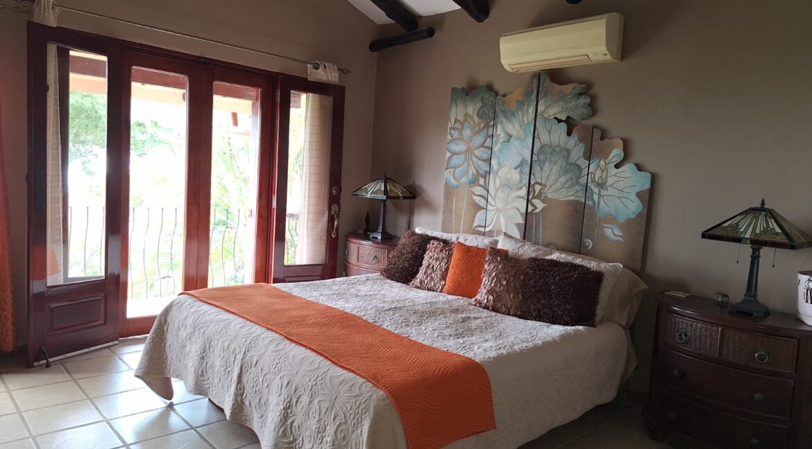 52a407af-5c81-4435-bb8f-0f196ddf3a00